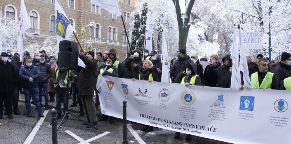 Štrajk upozorenja osam sindikata u Kantonu Sarajevo